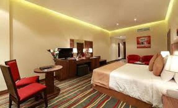Двухместный (Номер Делюкс с кроватью размера «king-size») отеля Al Khaleej Palace Deira Hotel, Дубай
