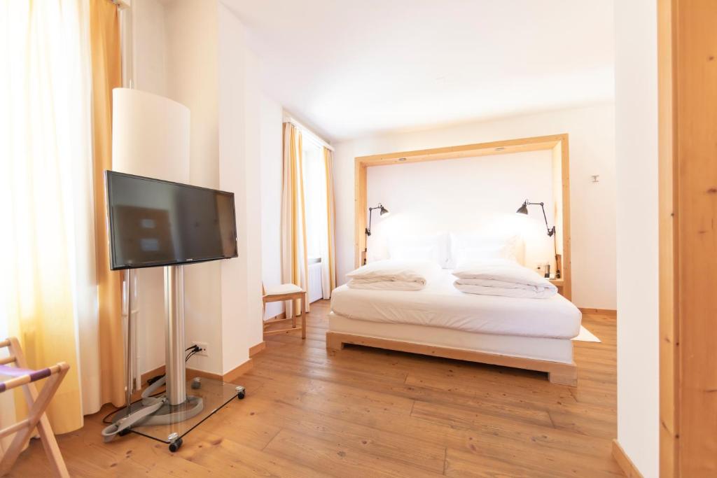 Двухместный (Улучшенный двухместный номер с 1 кроватью) отеля Hotel Müller - mountain lodge, Санкт-Мориц