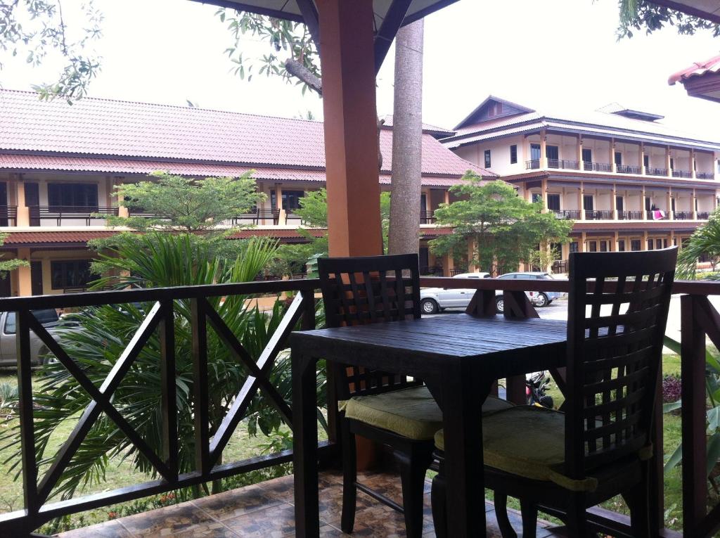 Номер (Бунгало с 1 спальней) отеля Kanlaya Park, Самуи