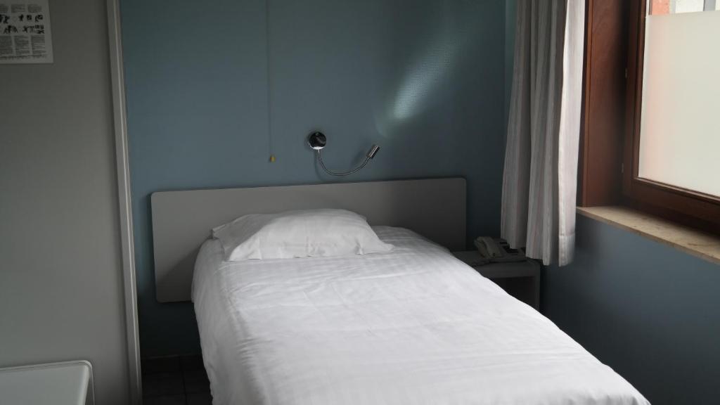 Одноместный (Одноместный номер) отеля De Bonte Os Hotel & Tower, Руселаре