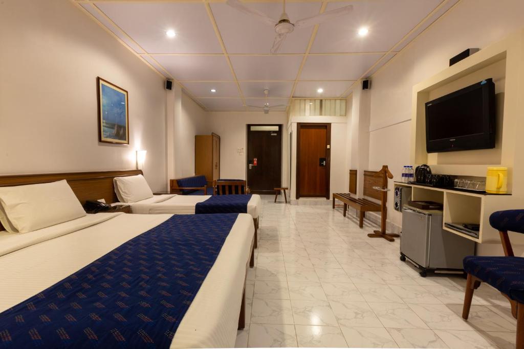 Семейный (Семейный номер) отеля Grand Hotel, Мумбай