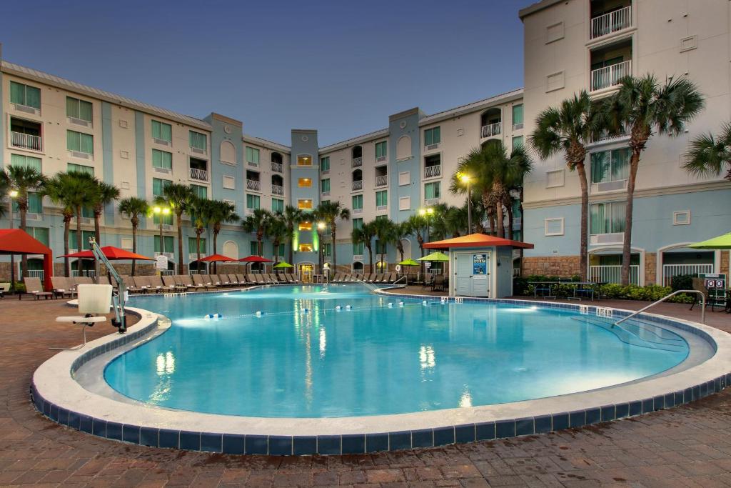 Holiday Inn Resort Orlando - Lake Buena Vista, an IHG Hotel