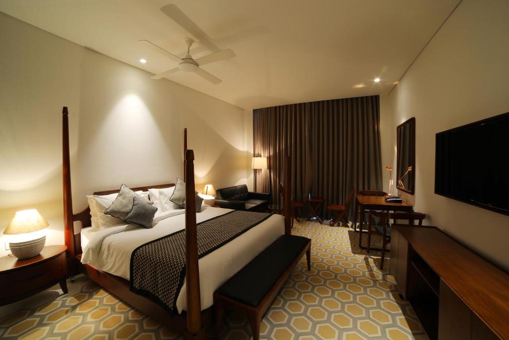 Сьюит (Полулюкс – Для некурящих) отеля The Amaya Resort Kolkata NH6, Калькутта