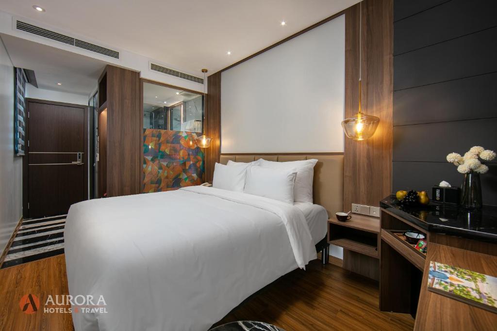 Двухместный (Двухместный номер Делюкс с 1 кроватью или 2 отдельными кроватями) отеля Aurora Central, Ханой