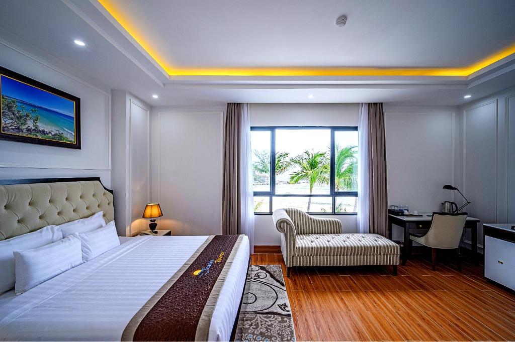 Двухместный (Двухместный номер Делюкс с 1 кроватью и видом на море) курортного отеля Seaside Boutique Resort Quy Nhon, Куинён
