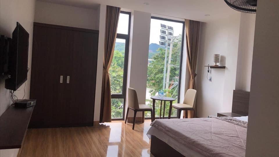 Двухместный (Стандартный номер с кроватью размера «king-size») отеля Khách Sạn Nhật Bảo(Nhật Bảo Hotel) - Hà Giang, Хазянг