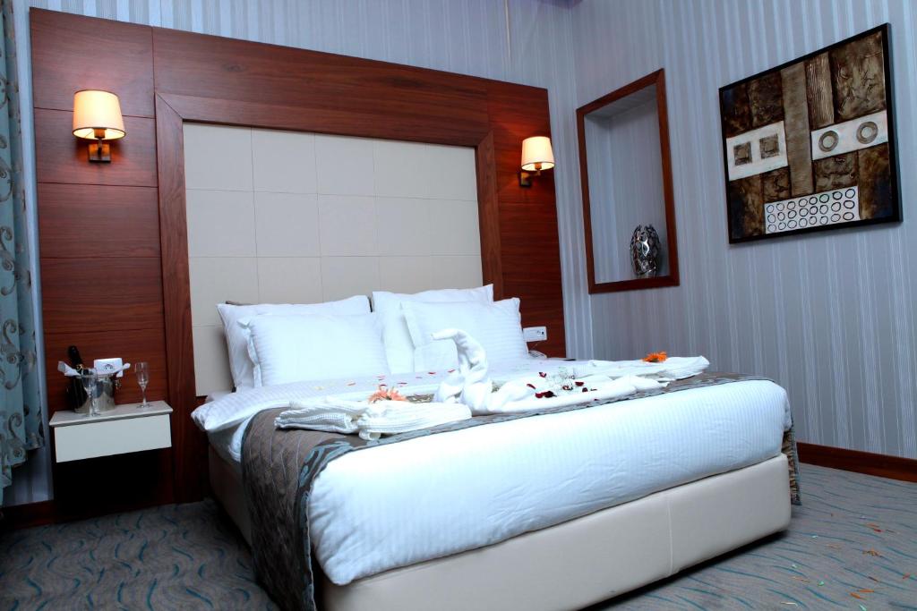 Двухместный (Стандартный двухместный номер с 1 кроватью) отеля Вего, Гянджа