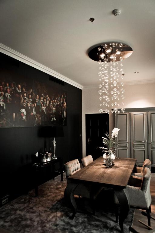 Сьюит (Представительский роскошный люкс Dom Perignon) отеля InterContinental Amstel Amsterdam, Амстердам