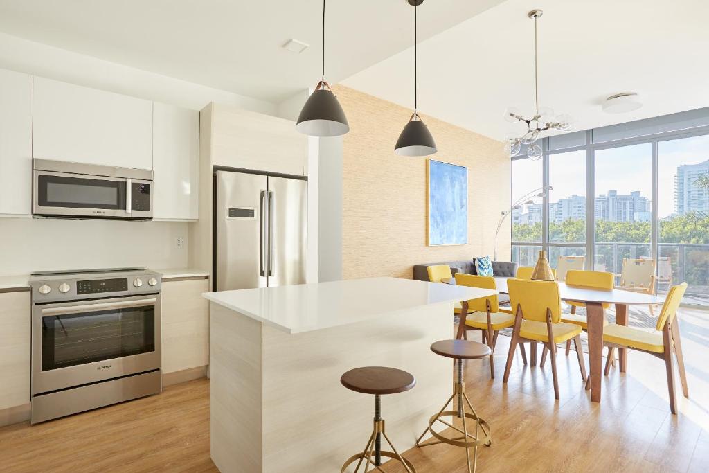 Сьюит (Люкс с 3 спальнями), Sonder l 17WEST