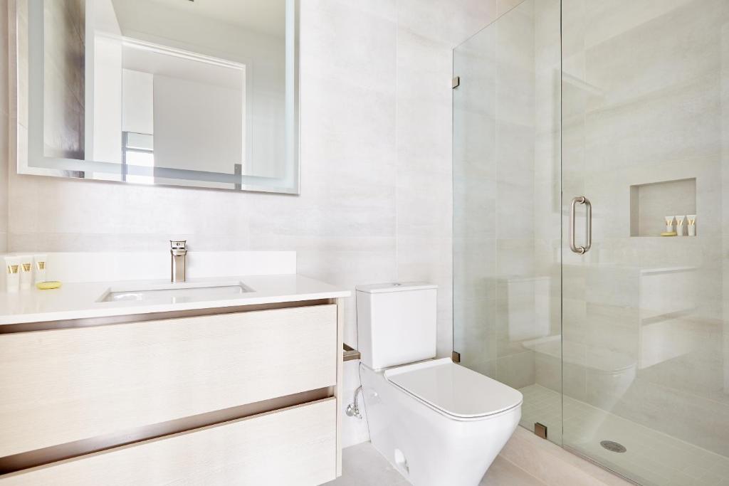 Сьюит (Люкс с балконом), Sonder l 17WEST