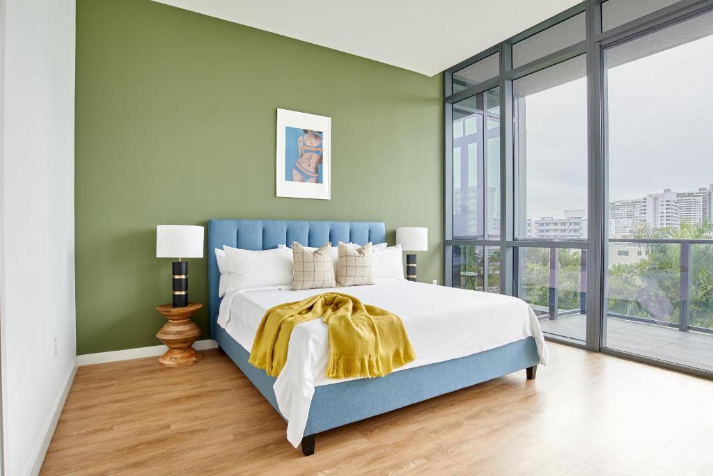 Сьюит (Суперлюкс с кроватью размера 