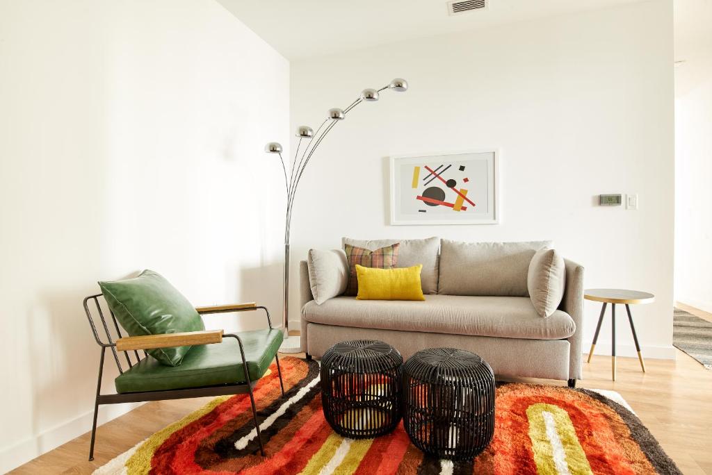 Сьюит (Суперлюкс с кроватью размера 