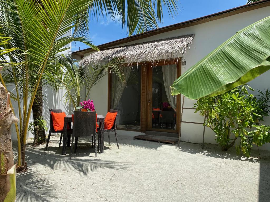 Двухместный (Двухместный номер Делюкс с 1 кроватью), Villa Kudì Maldives Guest House Thulusdhoo