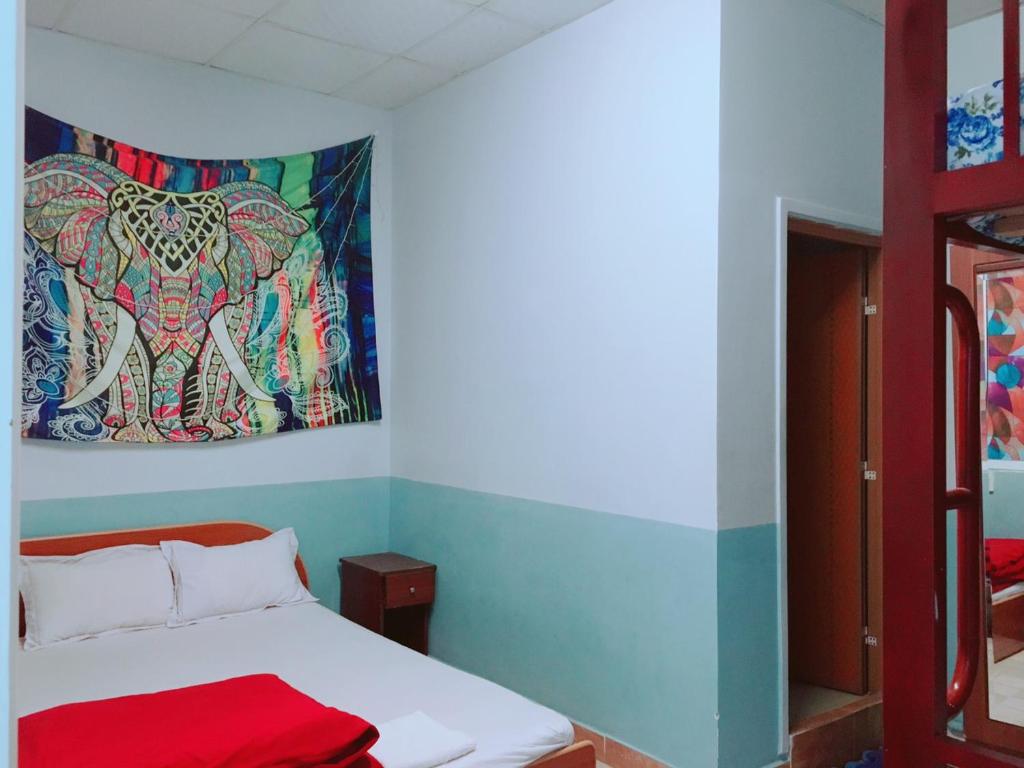 Двухместный (Двухместный номер с 1 кроватью и собственной ванной комнатой) хостела Travelers Home, Далат