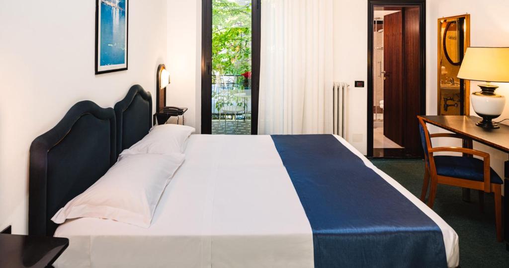 Двухместный (Двухместный номер с 1 кроватью или 2 отдельными кроватями) отеля Hotel Stella, Риччоне