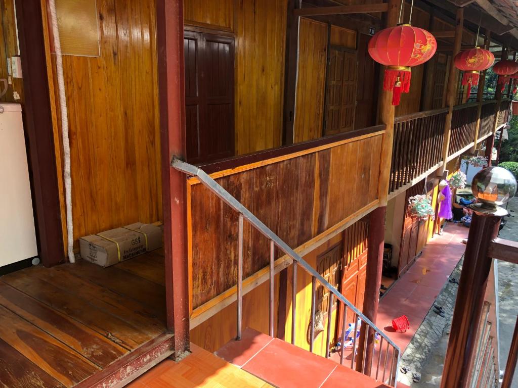 Двухместный (Двухместный номер с 1 кроватью) семейного отеля Nhà nghỉ Hồ Ba Bể TRẦN THỰC Homestay, Баккан