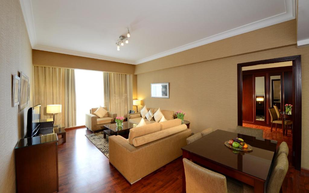 Апартаменты (Апартаменты с 2 спальнями) отеля Grand Millennium Dubai, Дубай