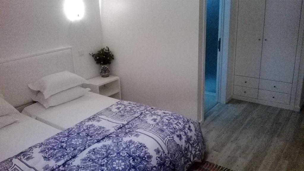 Двухместный (Улучшенный двухместный номер с 1 кроватью или 2 отдельными кроватями) отеля Hotel Baleal Spot, Балеал