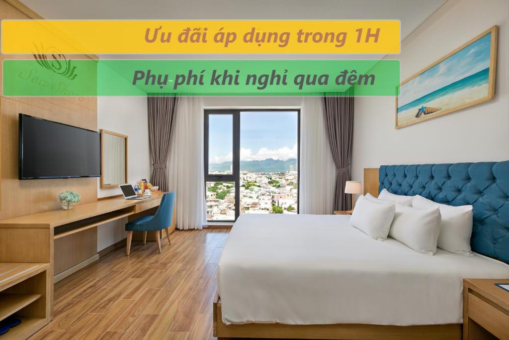 Двухместный (Двухместный номер Делюкс с 1 кроватью и видом на горы) отеля Seashore Hotel & Apartment, Дананг