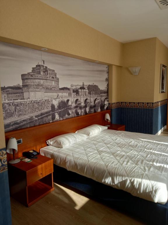 Двухместный (Улучшенный двухместный номер с 1 кроватью) отеля Green Park Hotel Pamphili, Рим