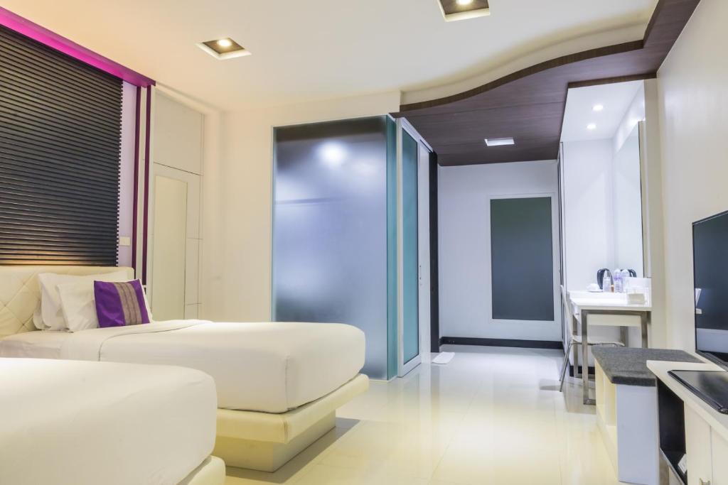 Двухместный (Двухместный номер Делюкс с 2 отдельными кроватями, вид на бассейн) курортного отеля The L Resort Krabi, Краби