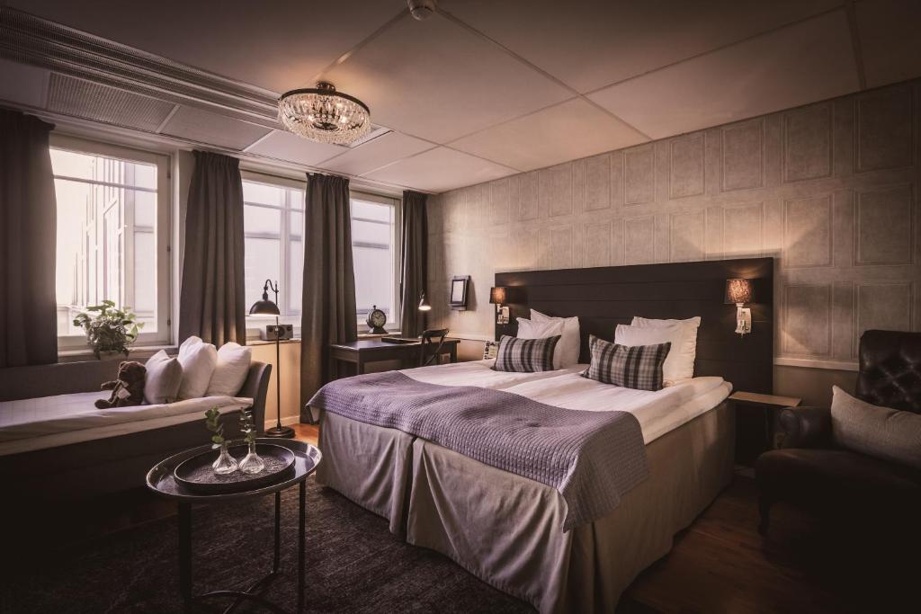 Трехместный (Улучшенный номер «Плюс») отеля Freys Hotel, Стокгольм