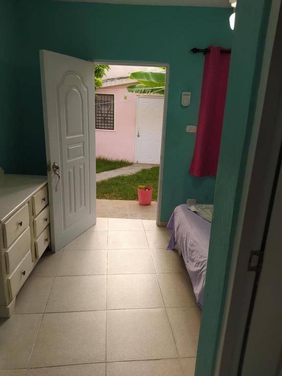 Двухместный (Двухместный номер с 1 кроватью и собственной ванной комнатой) отеля Cabaña Tipica Maura, Байяибе