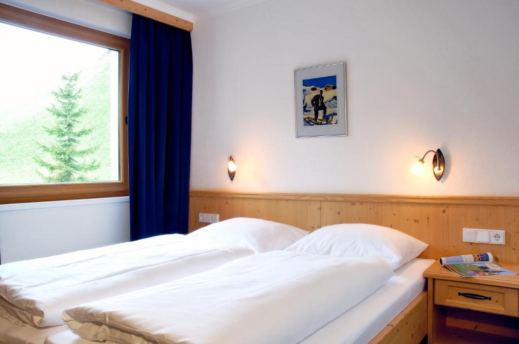 Апартаменты (Апартаменты с 2 спальнями (для 4 взрослых)) апартамента Residence Zillertal, Целль-ам-Циллер