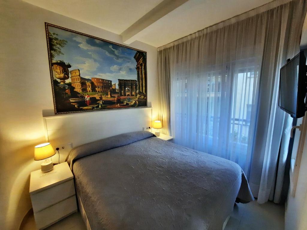 Двухместный (Двухместный номер с 1 кроватью и балконом) отеля Hotel Maravillas del Mundo, Кальпе