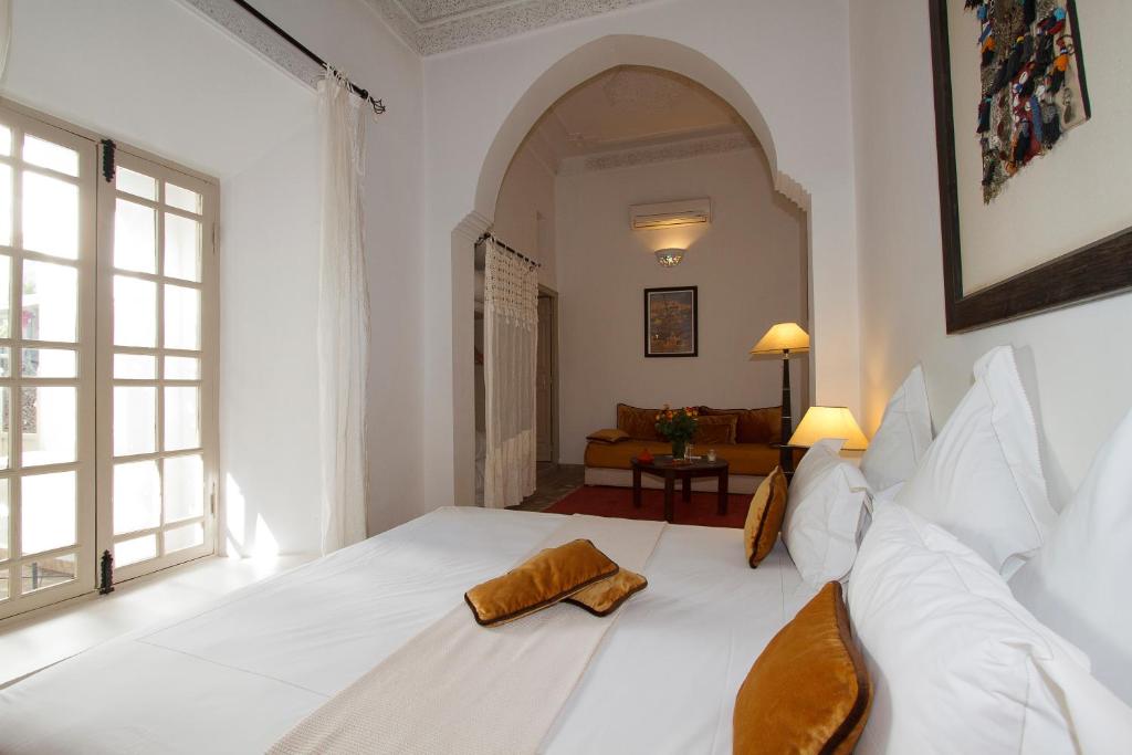 Двухместный (Двухместный номер «Комфорт» с 1 кроватью или 2 отдельными кроватями) отеля Riad Clémentine, Марракеш