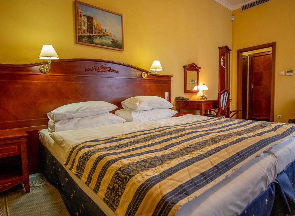 Двухместный (Большой двухместный номер с 1 кроватью или 2 отдельными кроватями) отеля Giovanni Giacomo, Теплице