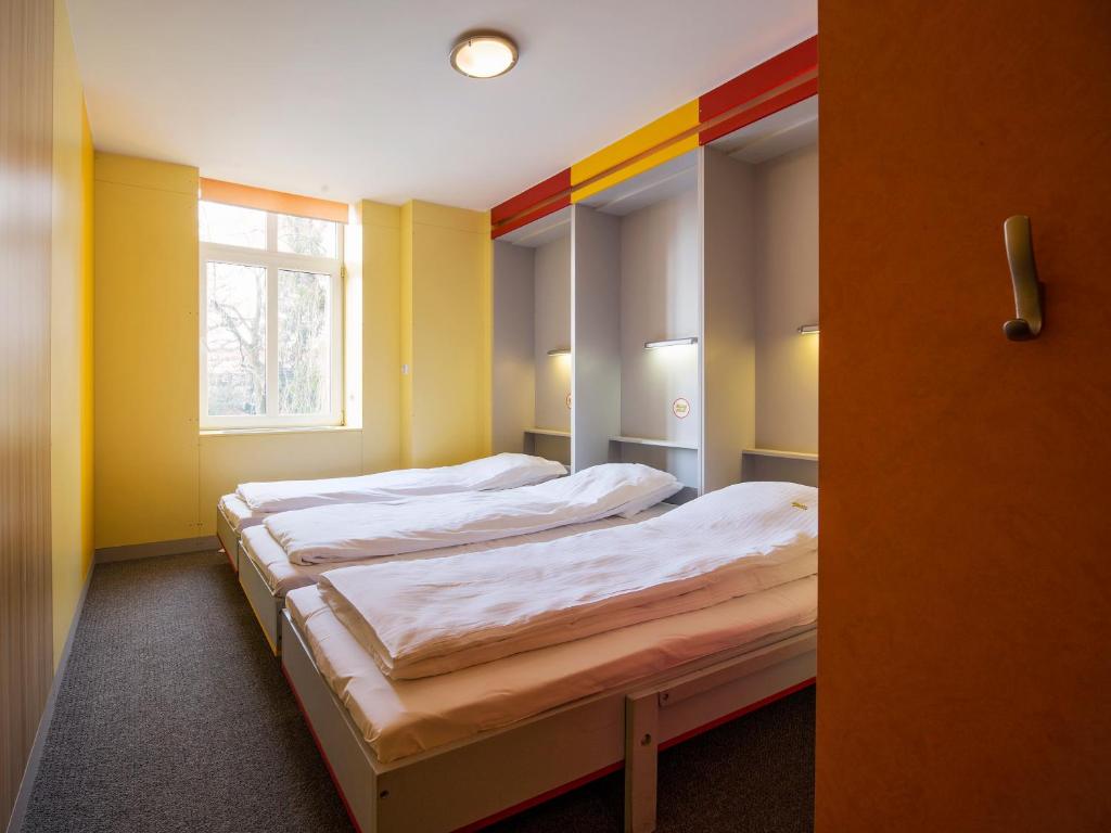 Двухместный (Двухместный номер с 2 отдельными кроватями - Подходит для гостей с ограниченными физическими возможностями) хостела Elemels Planet, Устронь