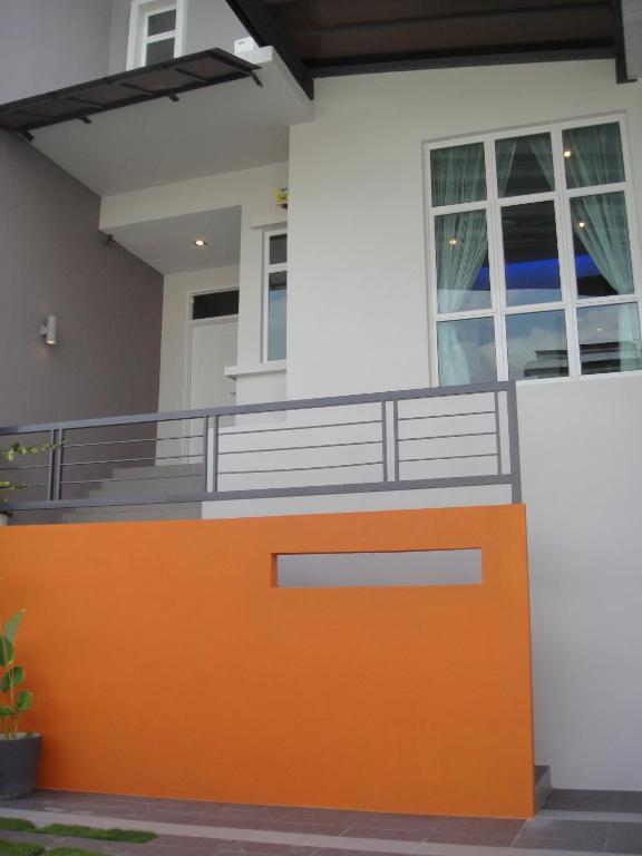 Вилла (Вилла с 6 спальнями), Shamrock Beach Villas Batu Ferringhi Penang