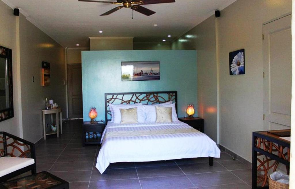 Двухместный (Улучшенный номер) курортного отеля Linaw Beach Resort, Панглао