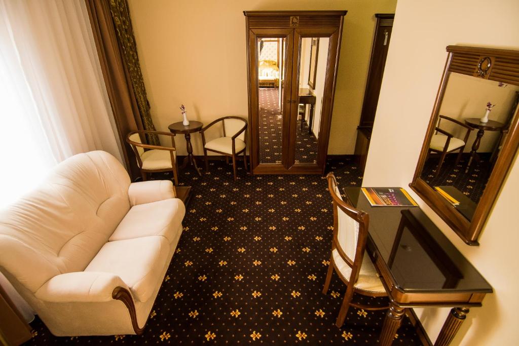 Двухместный (Двухместный номер Делюкс с 1 кроватью) отеля Hotel Balada, Сучава