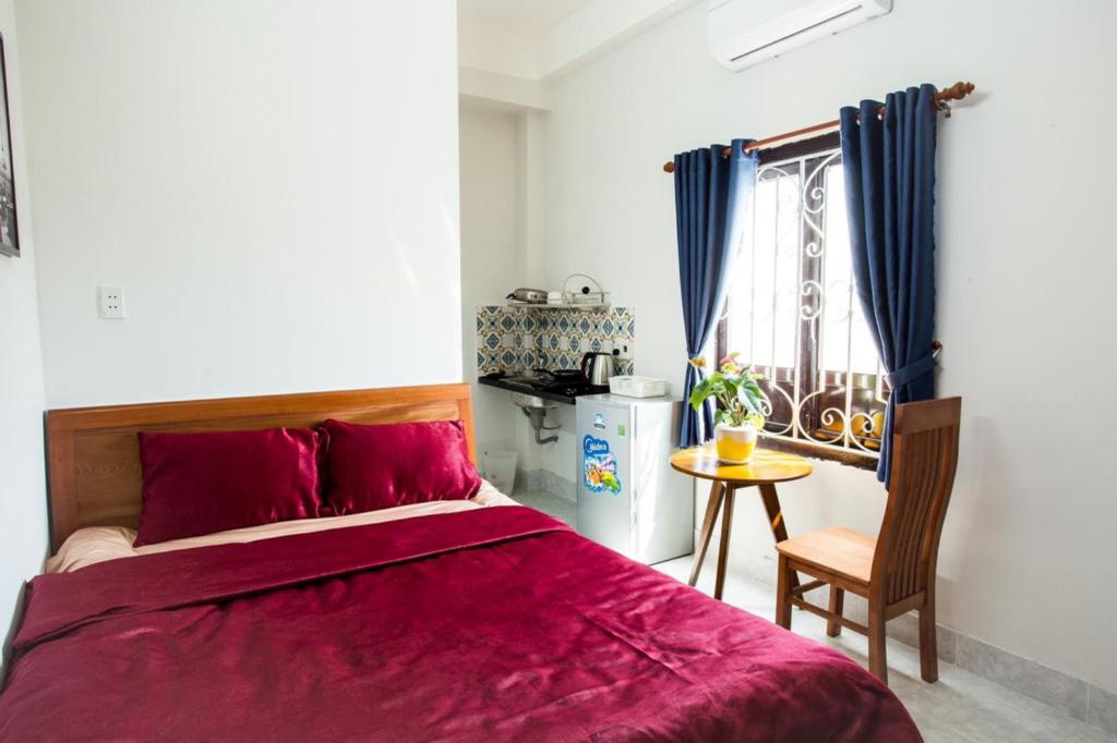 Двухместный (Улучшенный двухместный номер с 1 кроватью) апарт-отеля Carmen Apartment Da Nang, Дананг
