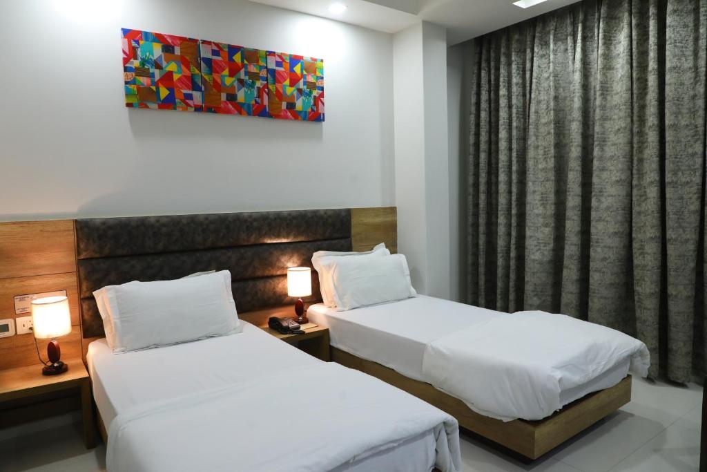 Двухместный (Executive Room with Early check-in By 3 Hours,Late check-out by 3 hours), Hotel Sopan Heights