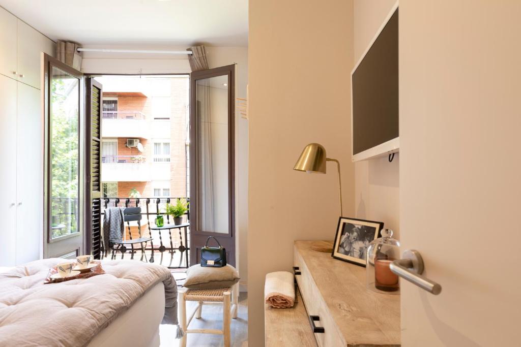 Апартаменты (Апартаменты с балконом), Chic Apartments Barcelona