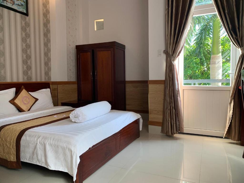 Двухместный (Стандартный двухместный номер с 1 кроватью) отеля Phuc Hung 2 Hotel, Ратьзя