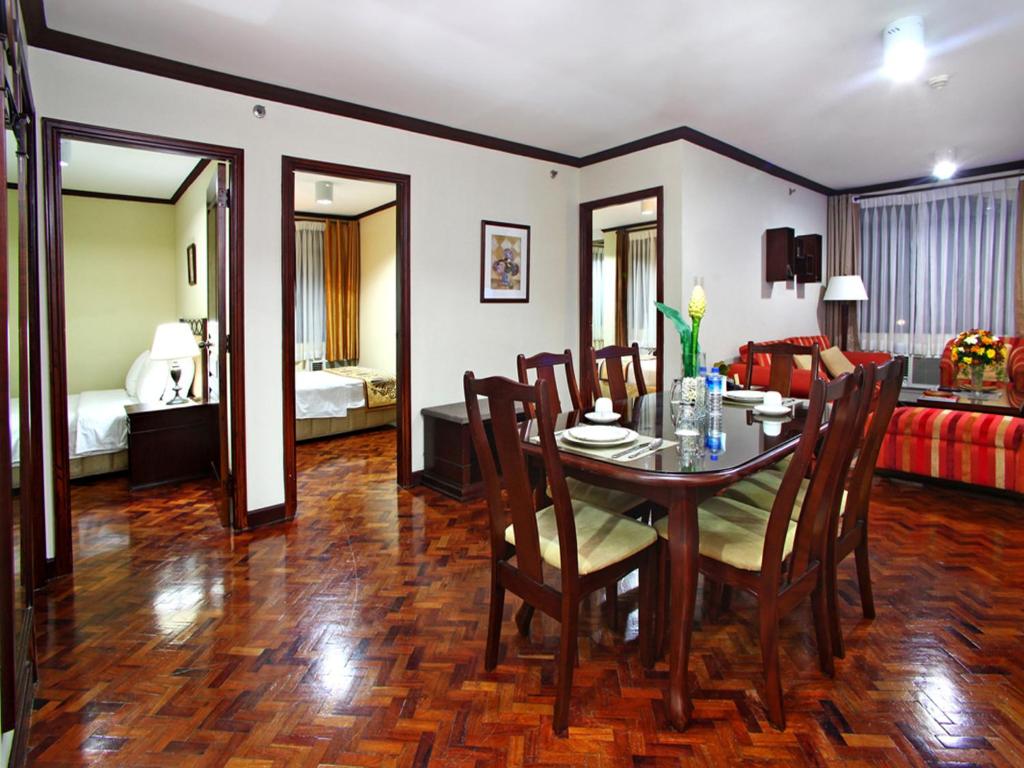 Апартаменты (Люкс с 3 спальнями) отеля Parque España Residence Hotel Managed by HII, Манила