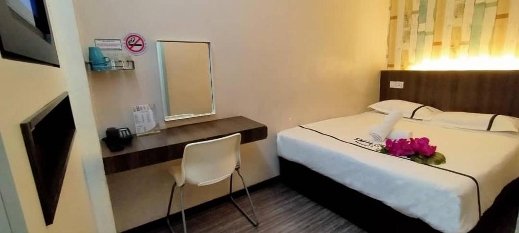 Двухместный (Стандартный двухместный номер с 1 кроватью), Smile Hotel Cheras Pudu KL