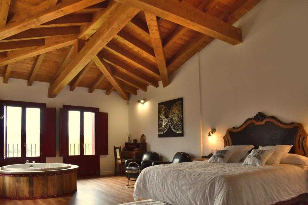 Сьюит (Улучшенный люкс) загородного отеля Gandarela Turismo Rural, Виго