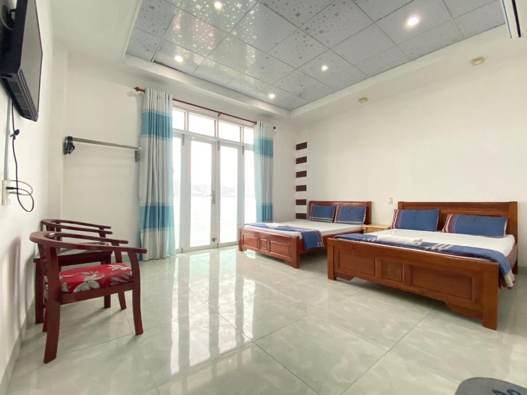 Двухместный (Двухместный номер с 1 кроватью) отеля Hostel Phúc Anh, Нячанг