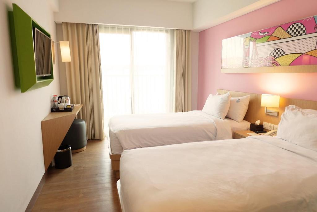 Двухместный (Двухместный номер Делюкс с 1 кроватью или 2 отдельными кроватями) отеля G'Sign Style Hotel, Кута