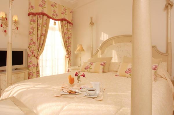 Двухместный (Улучшенный номер с кроватью размера «king-size») отеля Quinta Jacintina - My Secret Garden Hotel, Вале-де-Лобо