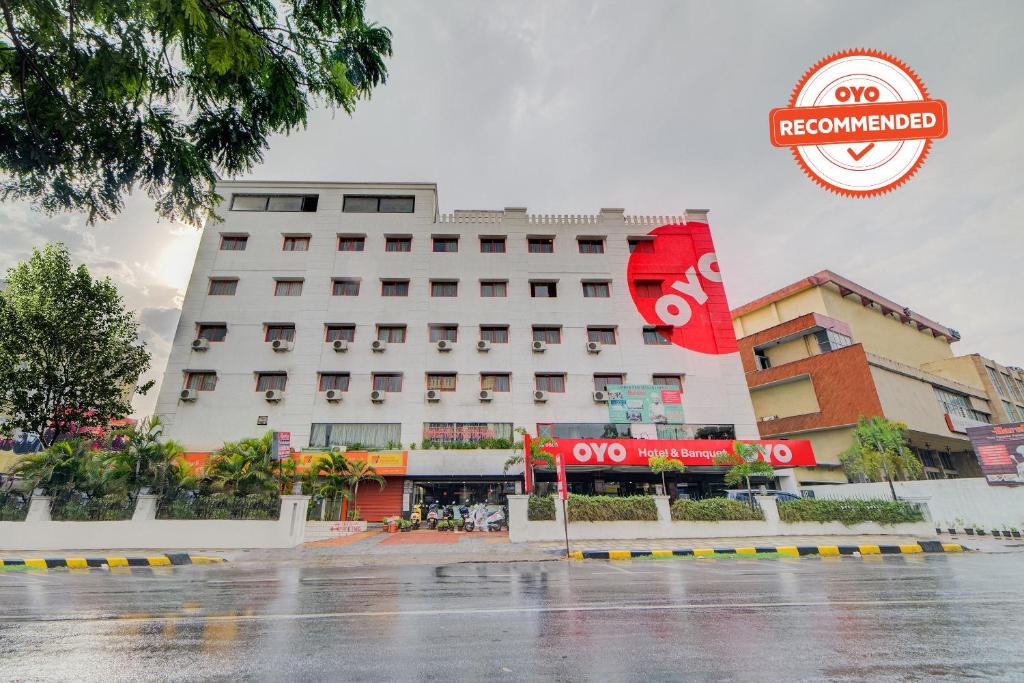 Отель OYO Flagship 469 Kachiguda Railway Station, Хайдарабад
