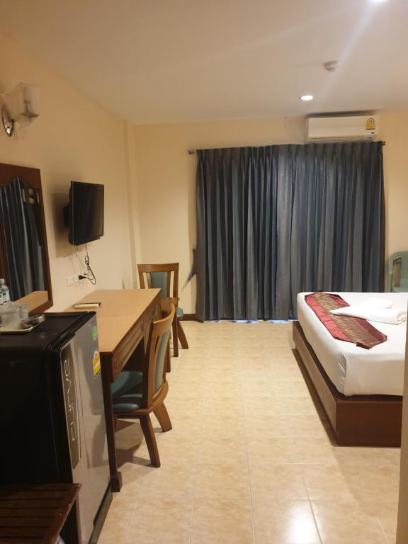 Двухместный (Стандартный двухместный номер с 1 кроватью) отеля Sunview Place, Паттайя