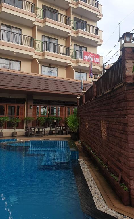 Двухместный (Двухместный номер с 1 кроватью и видом на бассейн) отеля Sunview Place, Паттайя
