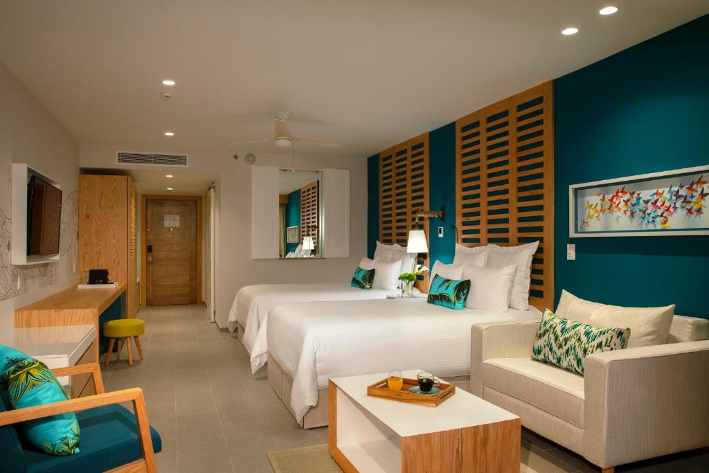 Двухместный (Стандартный двухместный номер с 1 кроватью) курортного отеля Dreams Natura Resort & Spa - All Inclusive, Пуэрто-Морелос