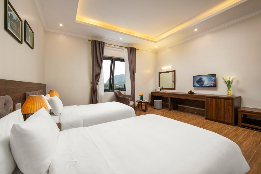 Сьюит (Представительский люкс) отеля Nam Hoa Hotel, Ниньбинь
